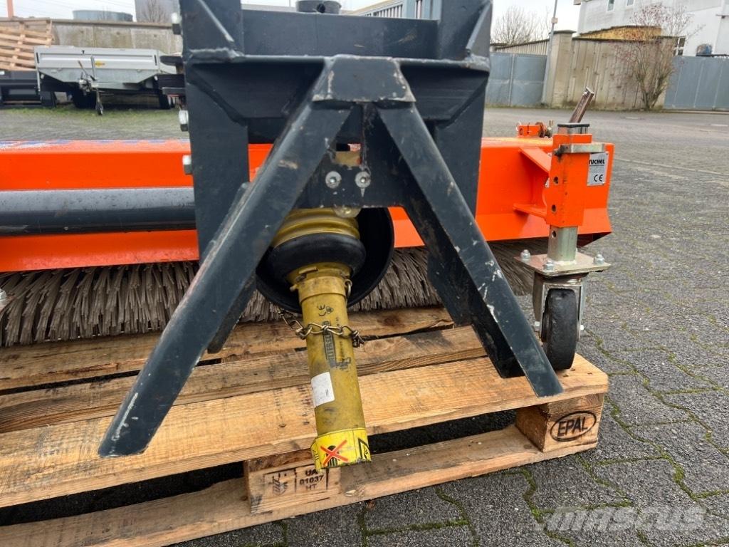 Tuchel Simplex 1,35m Sweepers