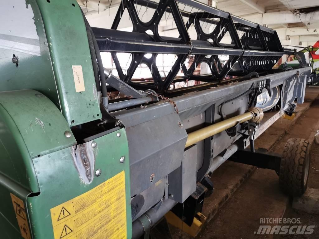 Fendt 6250 E Combine harvesters