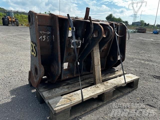 Daewoo Mega 200 Quick connectors