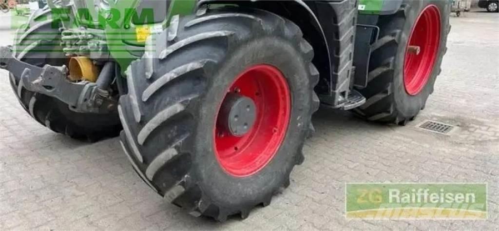 Fendt 724 vario Tractors