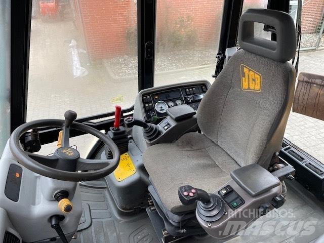 JCB 4CX Backhoe loaders