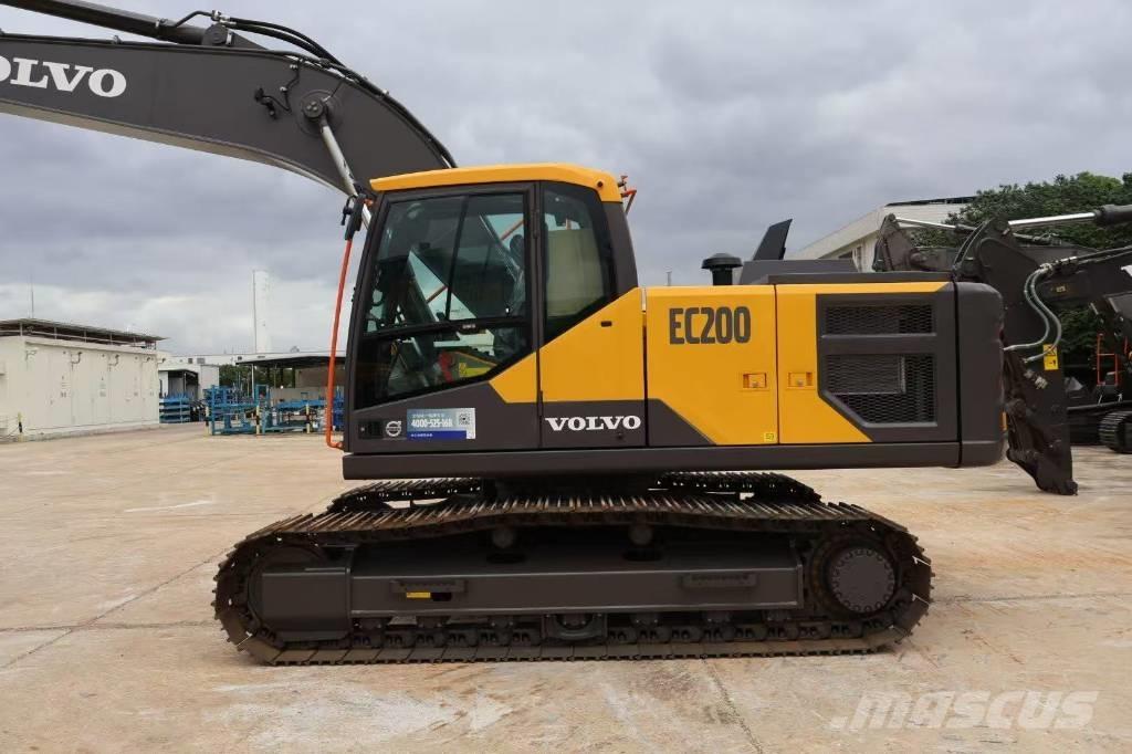 Volvo EC 200 Crawler excavators
