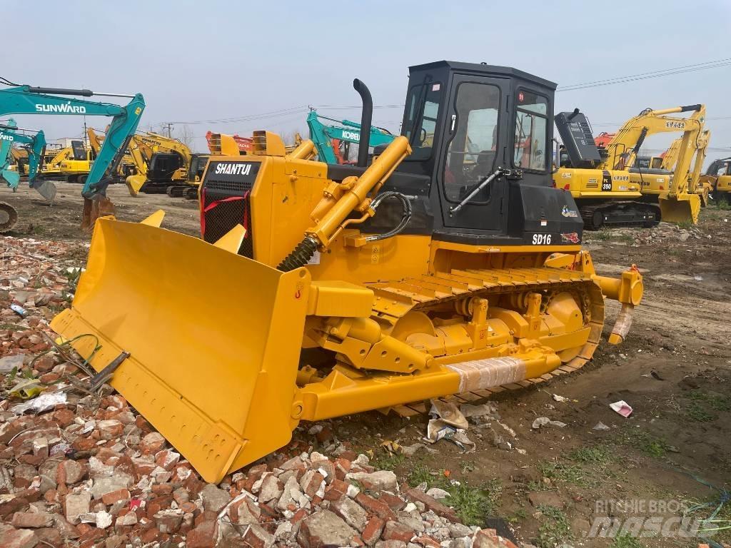 Shantui SD 16 Crawler dozers