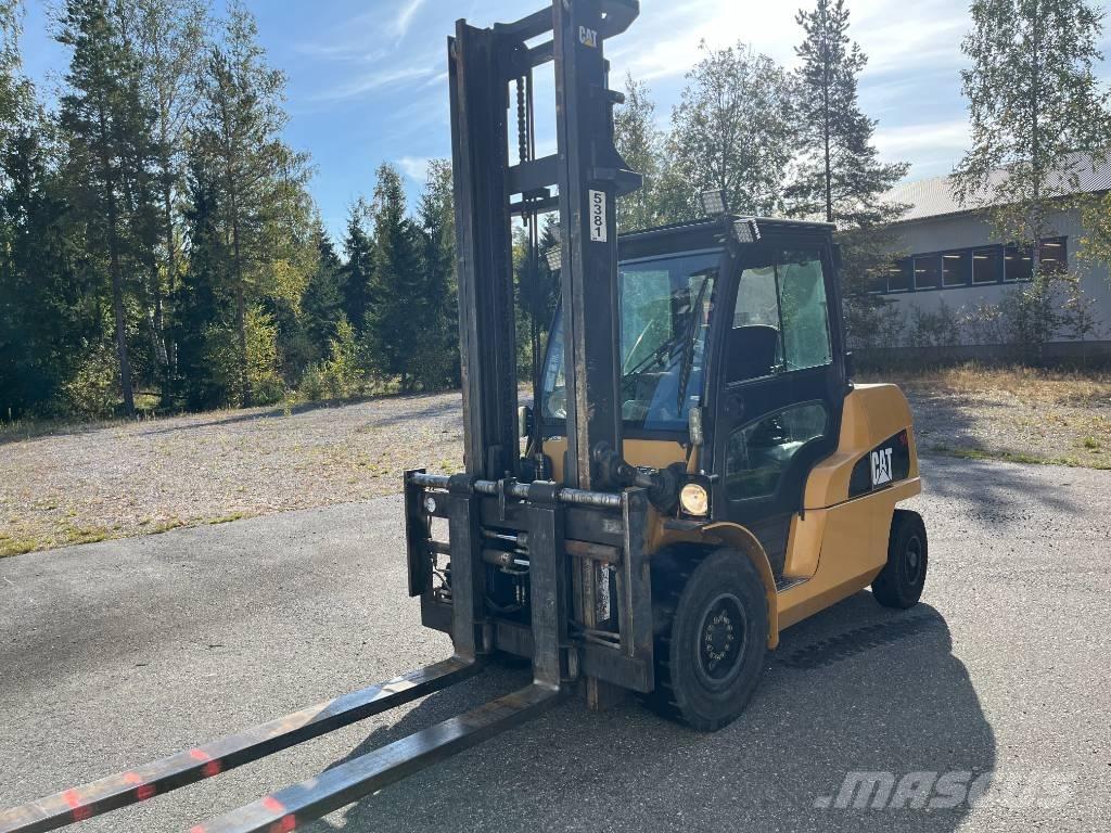 CAT DP50nt Diesel trucks