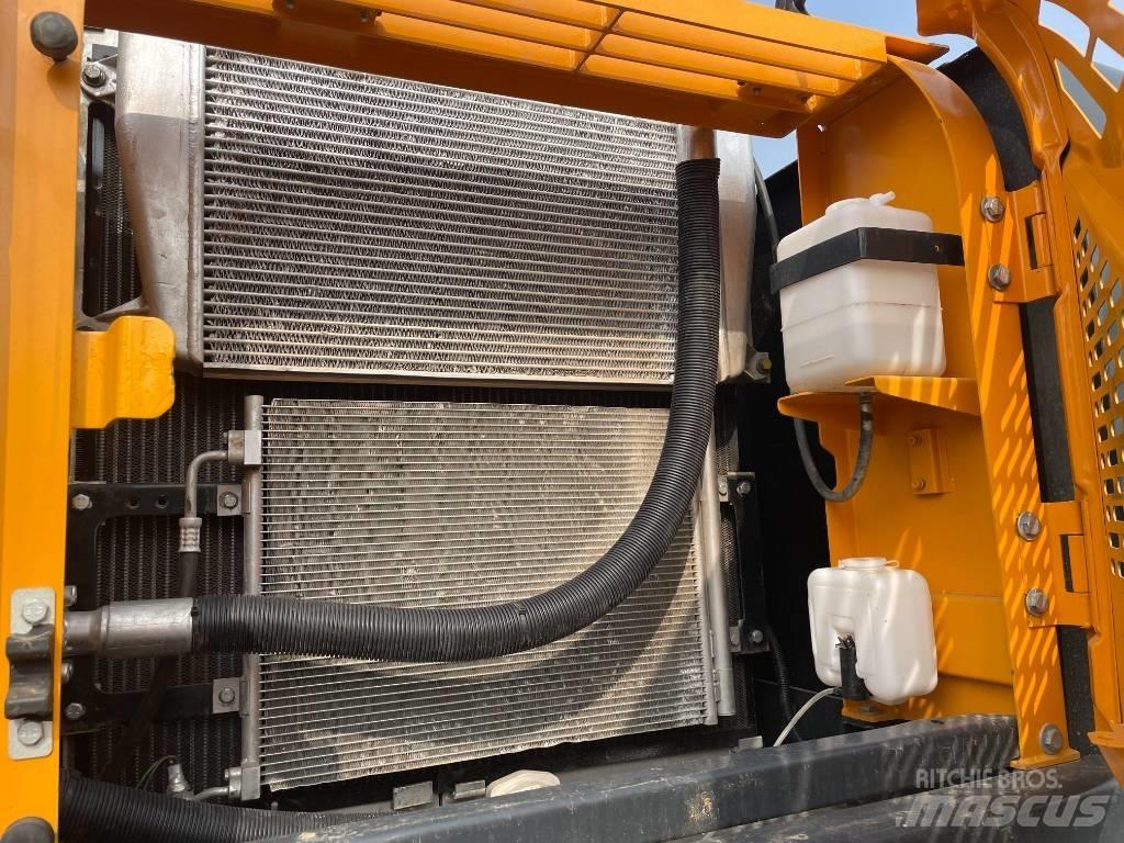 Hyundai 225LC-9S Crawler excavators