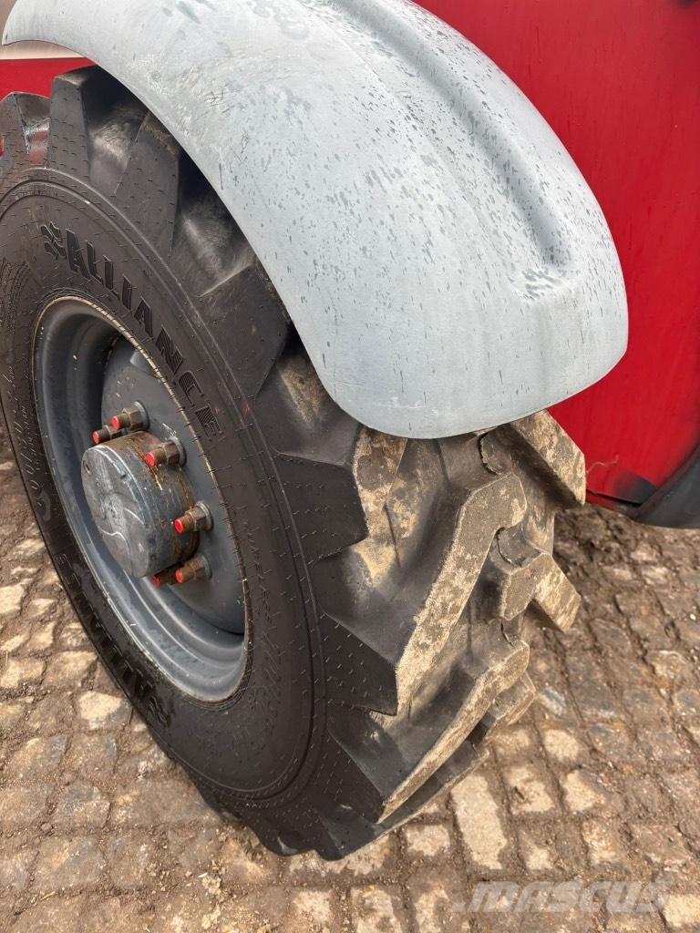 Manitou MT 932 Telescopic handlers