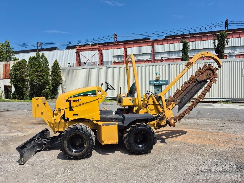 Vermeer RT650 Trenchers