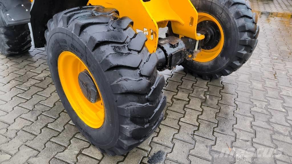 JCB 406 Wheel loaders