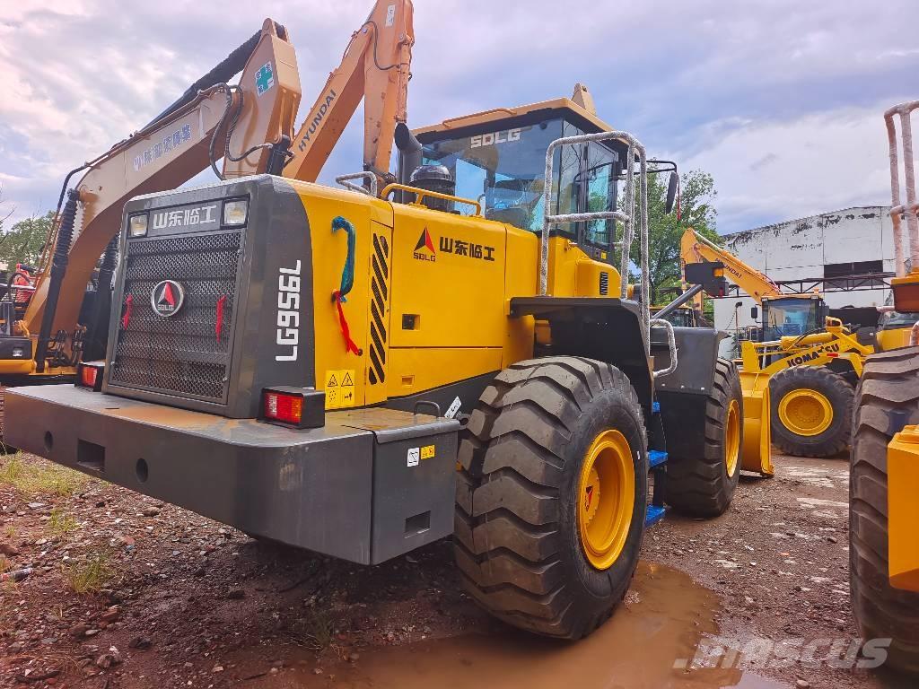 SDLG 956L Crawler excavators