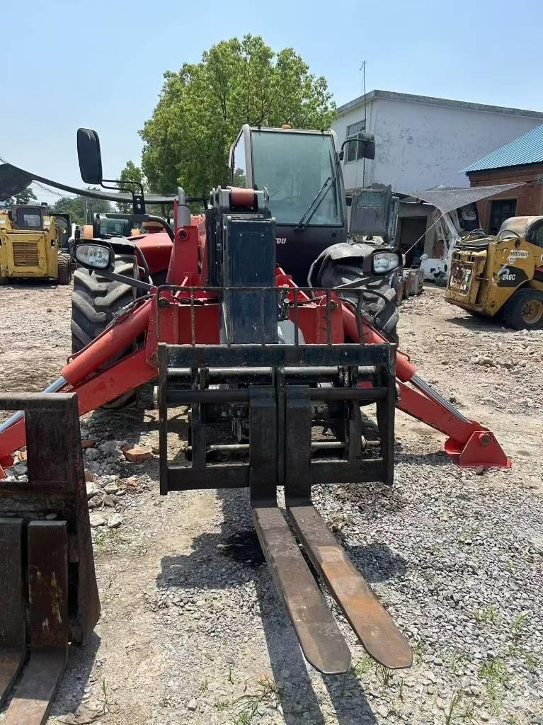 Manitou MT 1740 SL T Skid steer loaders