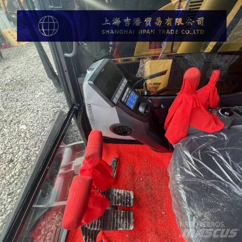 Komatsu PC 70 Midi excavators  7t - 12t