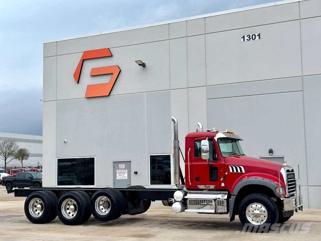 Mack Granite Tractor Units