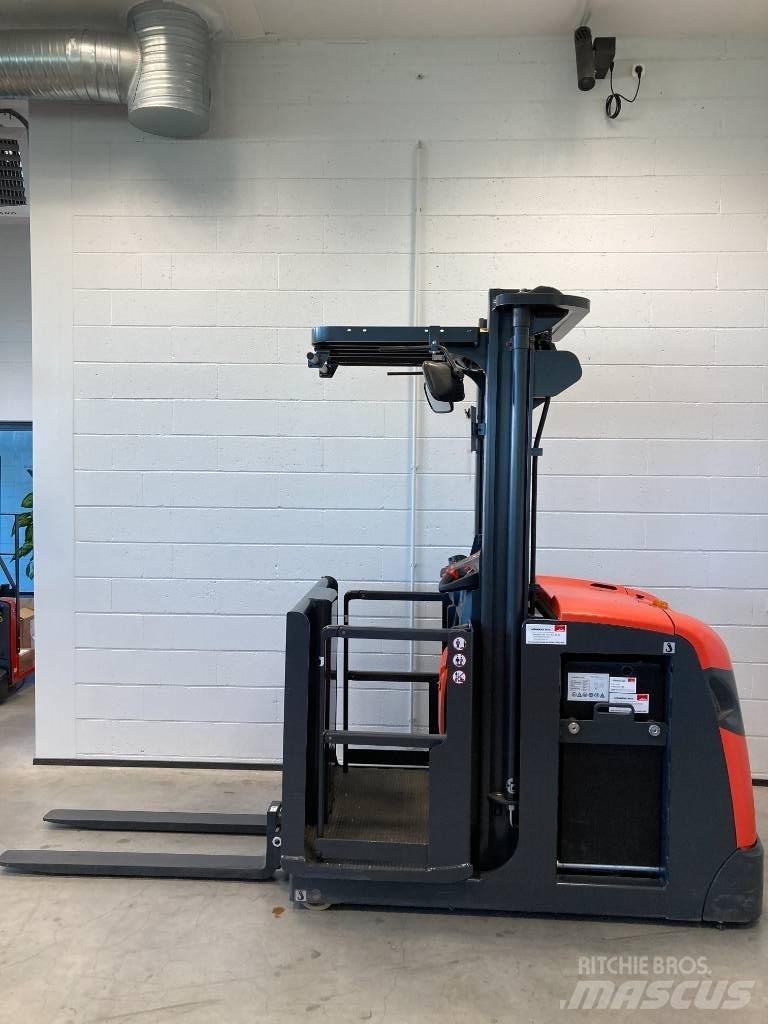 Linde V10/5021 Medium lift order picker