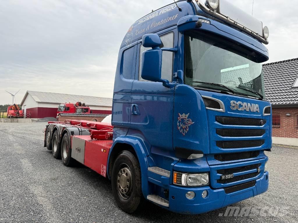 Scania R520 8x4 Cable lift demountable trucks