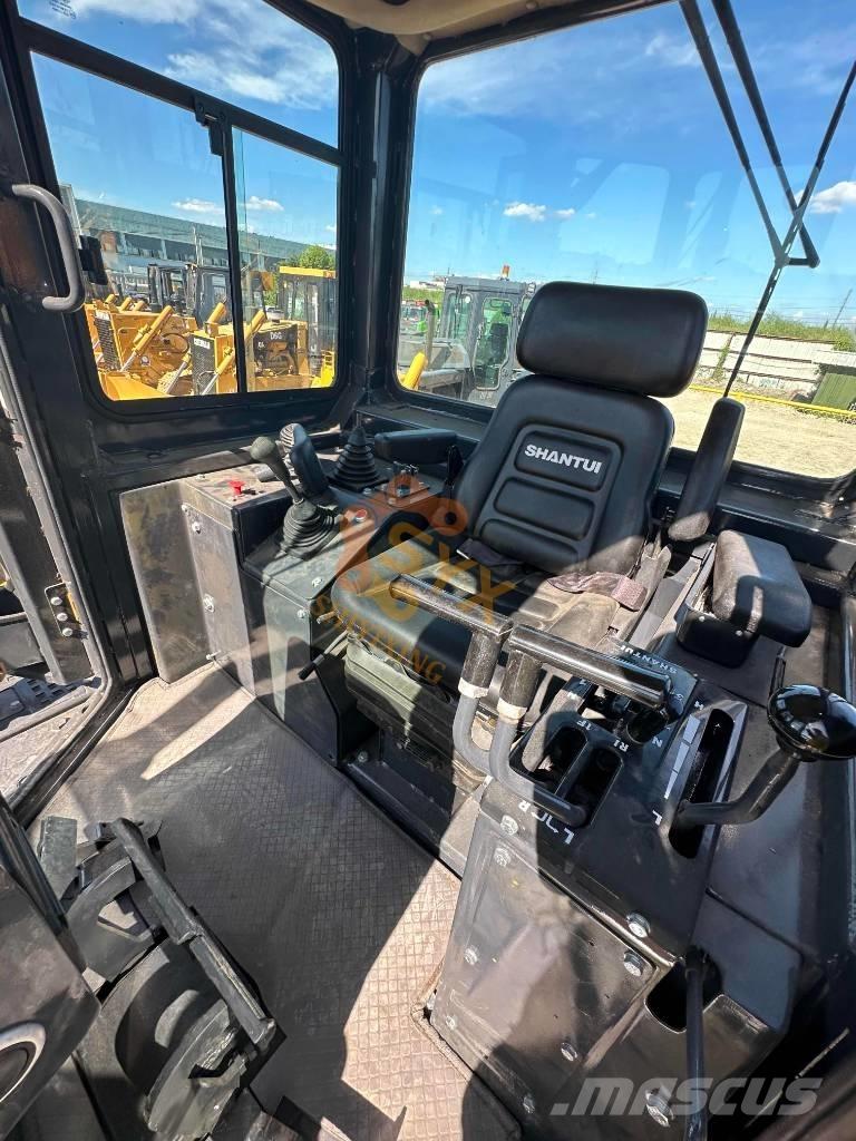Shantui SD 22 F Crawler dozers