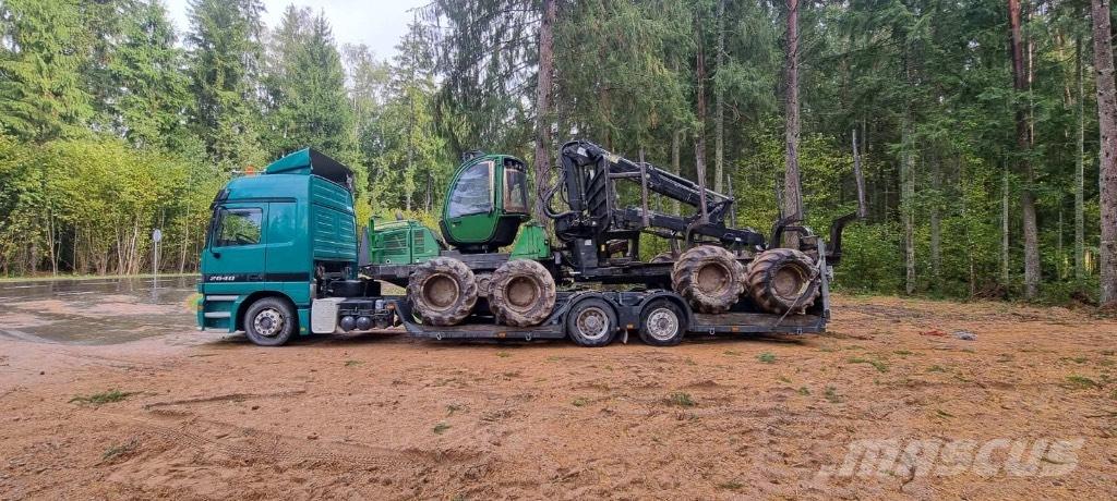 Mercedes-Benz 2640 Forest machine transport trucks