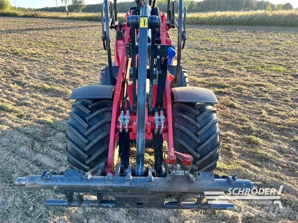 Schäffer 2630 Mini loaders