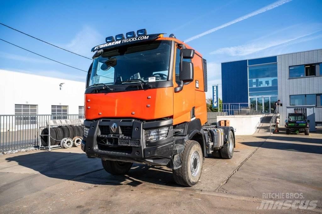 Renault K480-4X4 Tractor Units