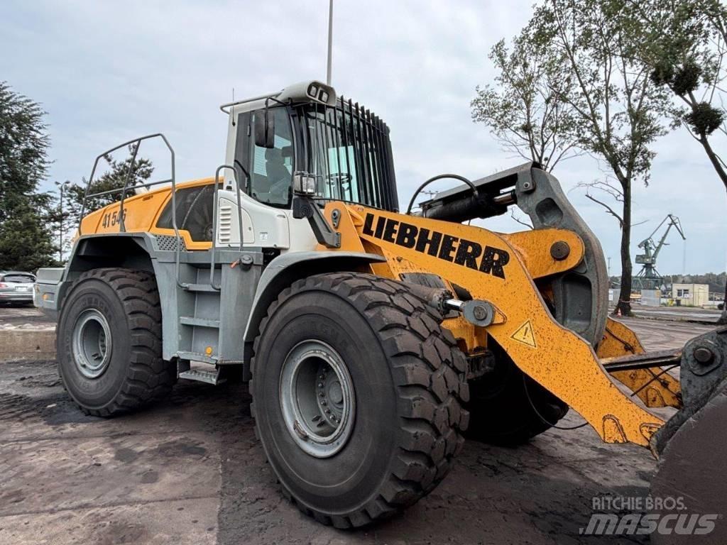 Liebherr L 566 Wheel loaders