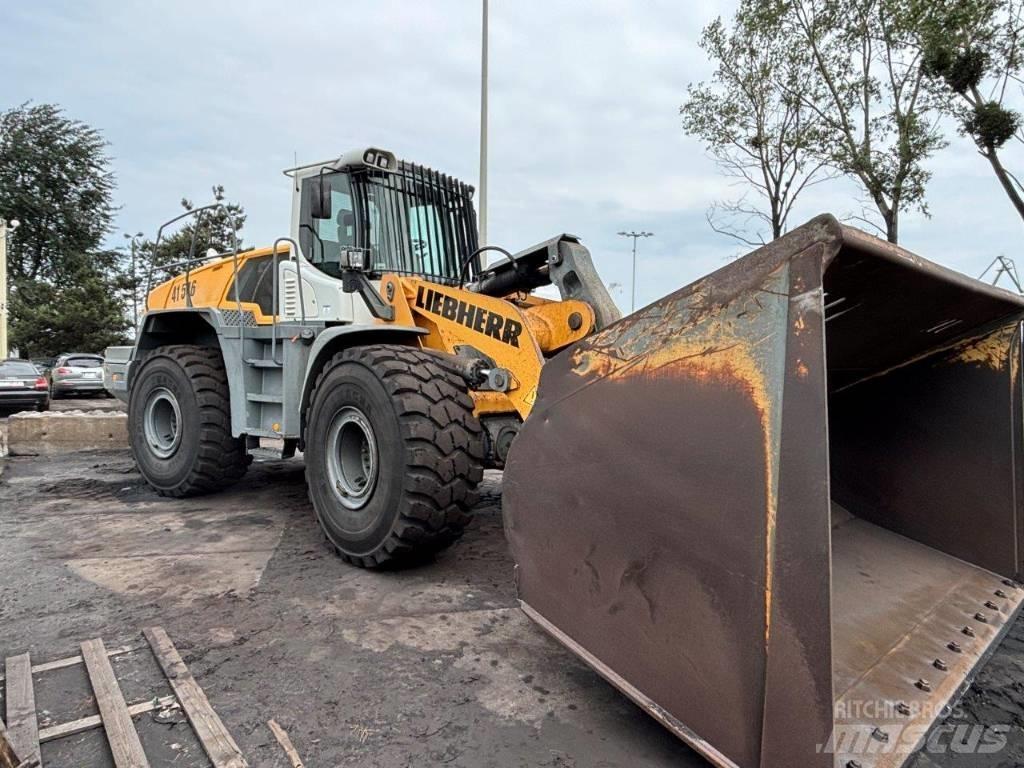Liebherr L 566 Wheel loaders