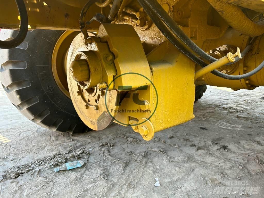 CAT 120 K Graders