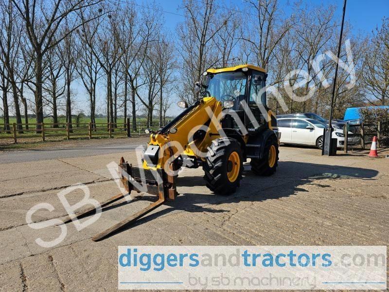 JCB TM 220 Wheel loaders