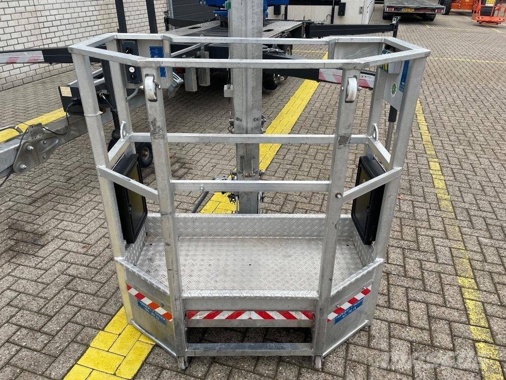 Böcker AHK 30/1600 All terrain cranes