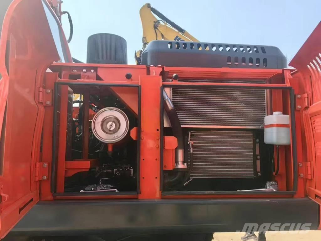 Doosan 225LC-9C Crawler excavators