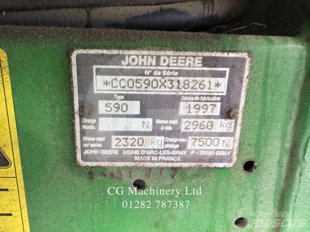 John Deere 590 Round balers