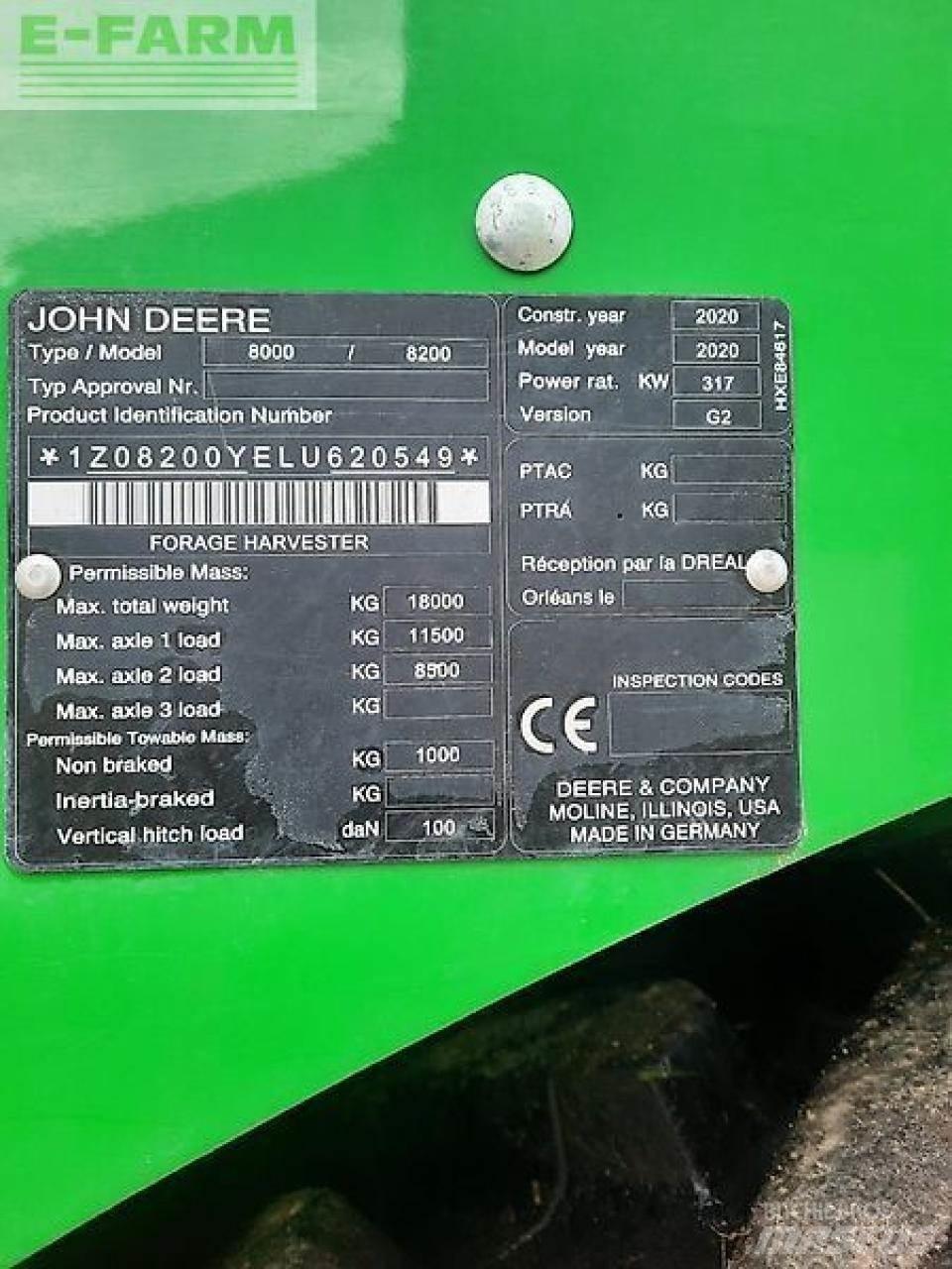 John Deere 8200i Self-propelled foragers