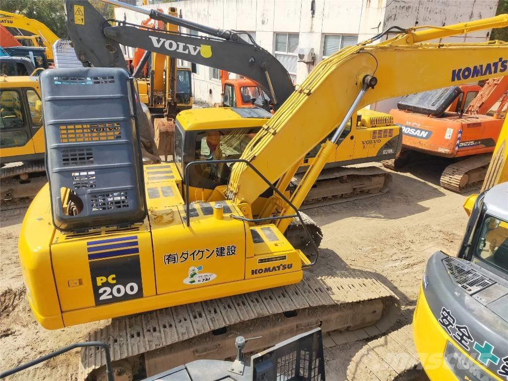 Komatsu PC200-7 Crawler excavators
