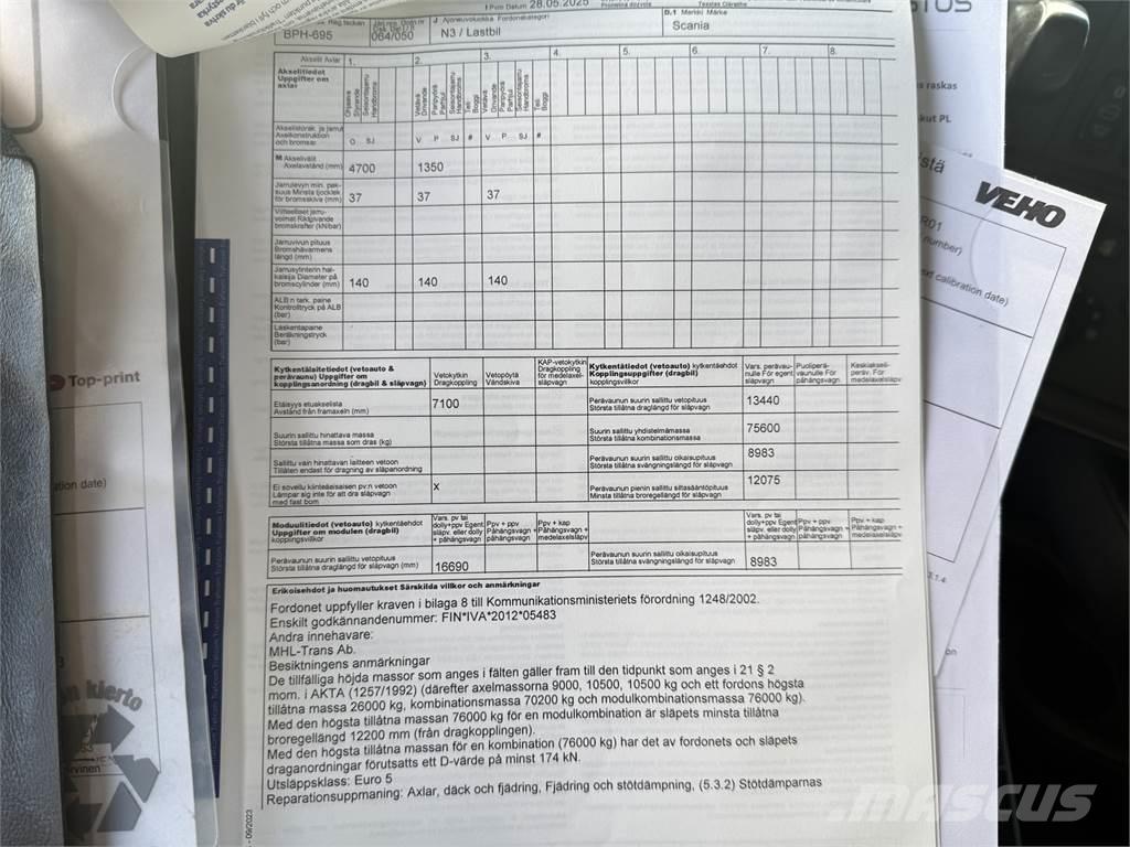 Scania R620 6X4 Hook lift trucks