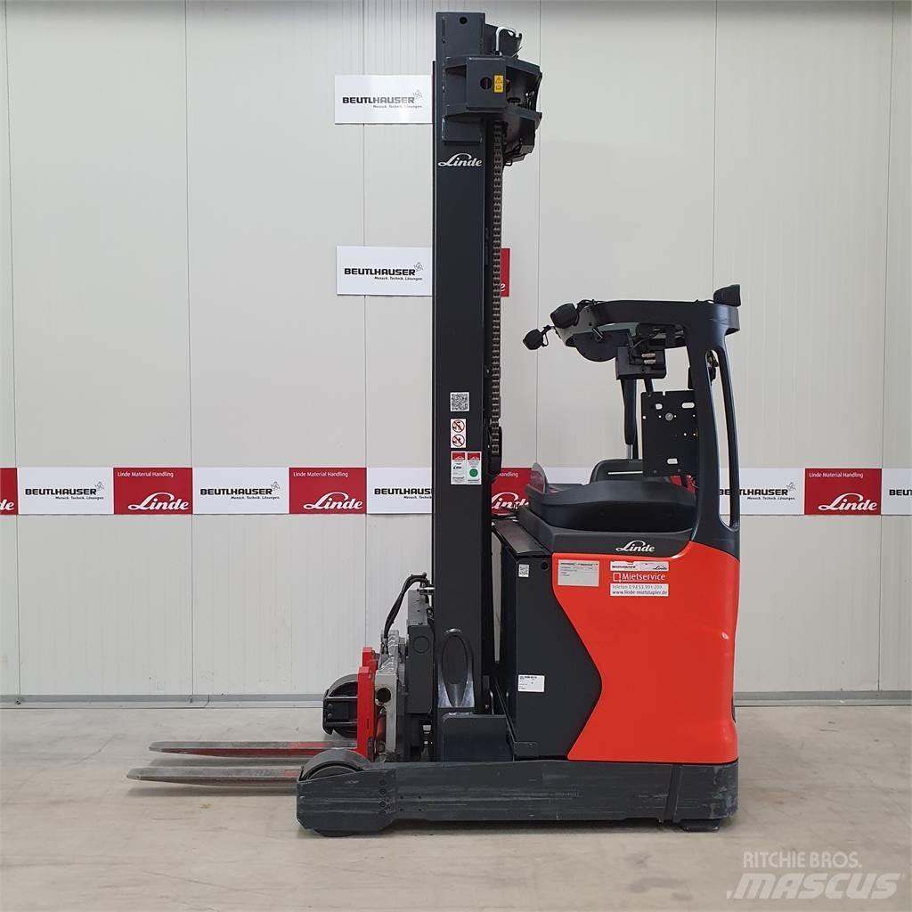 Linde R16HD Reach trucks