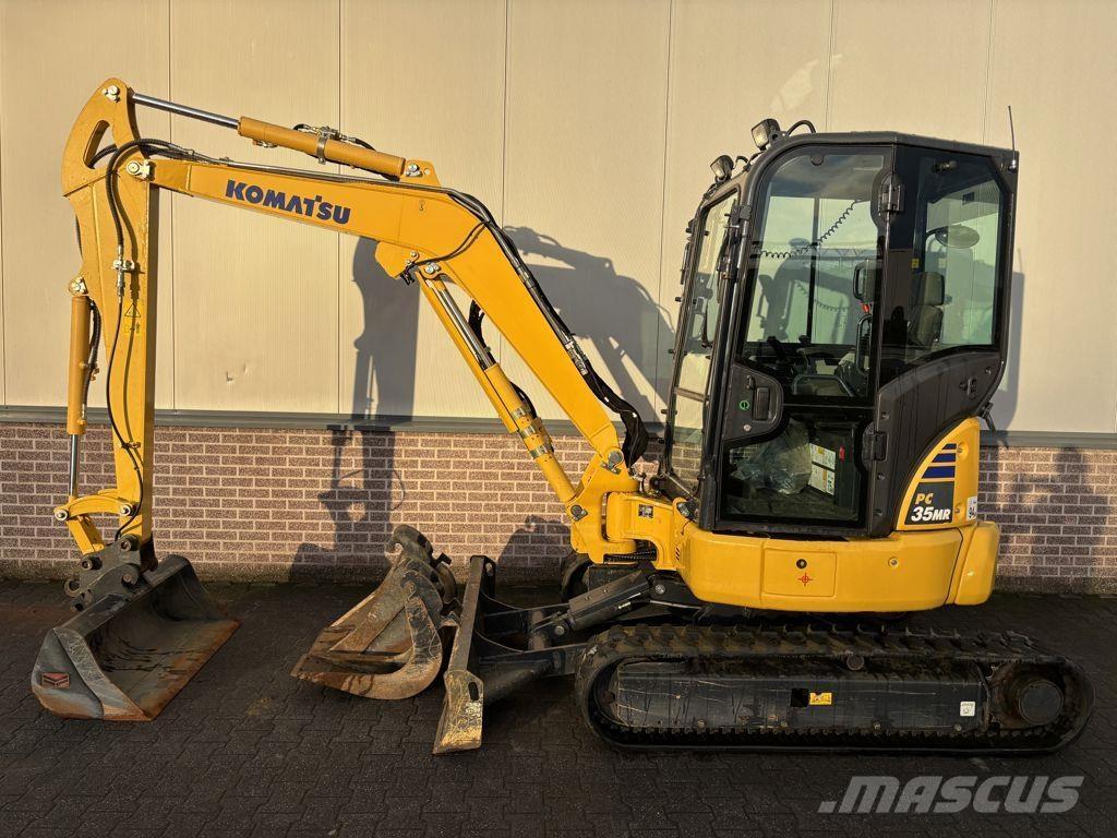 Komatsu PC35 Mini excavators < 7t (Mini diggers)