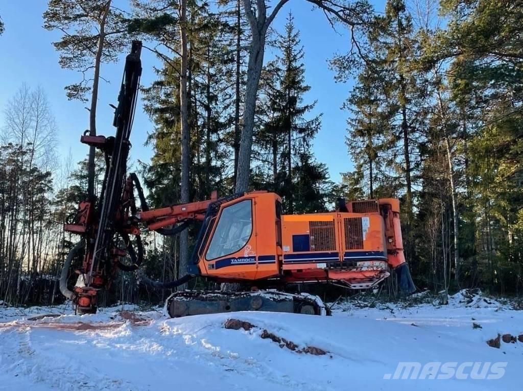 Sandvik Ranger 500-2 Surface drill rigs