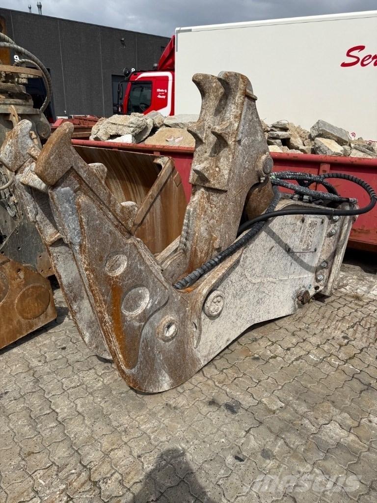 VTN VF27 Pulveriser  (Demolition Crusher ) 