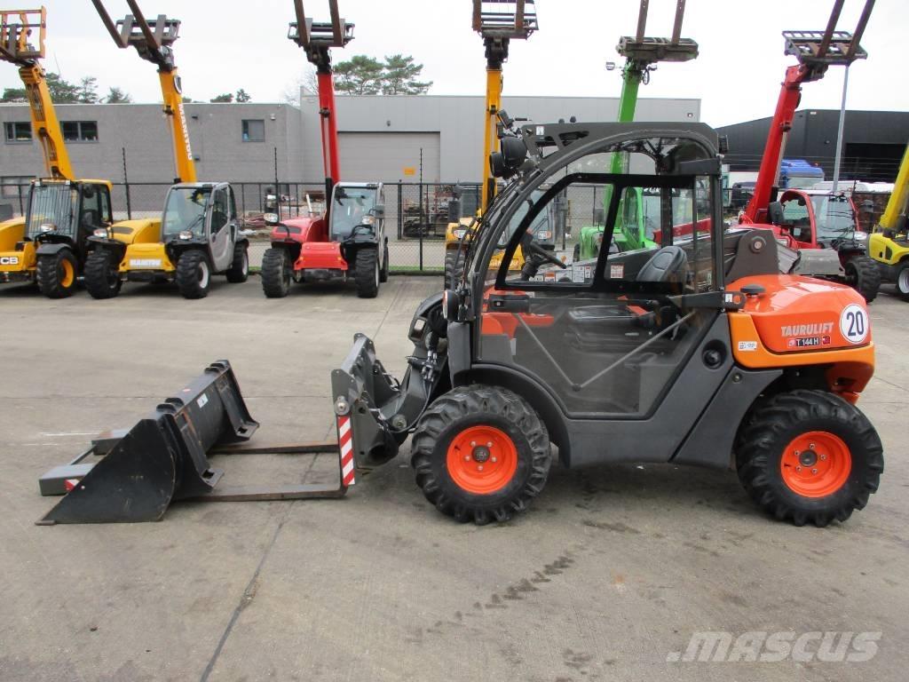 Ausa T 144 HX4 (011) Telescopic handlers