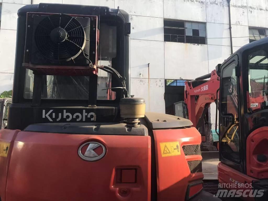 Kubota KX 165 Crawler excavators