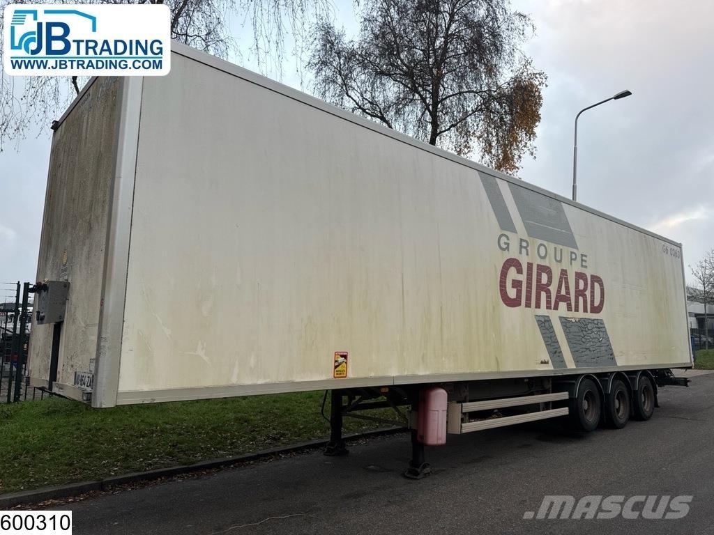 Samro gesloten bak Box body semi-trailers