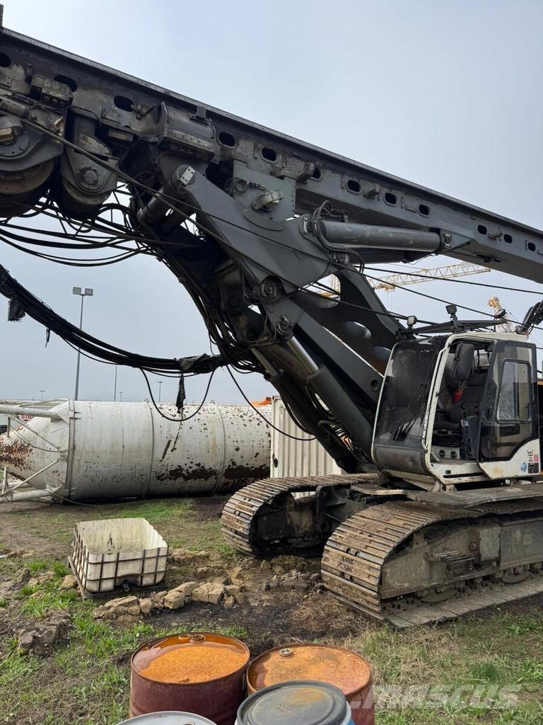 Liebherr LB 28 Heavy drills