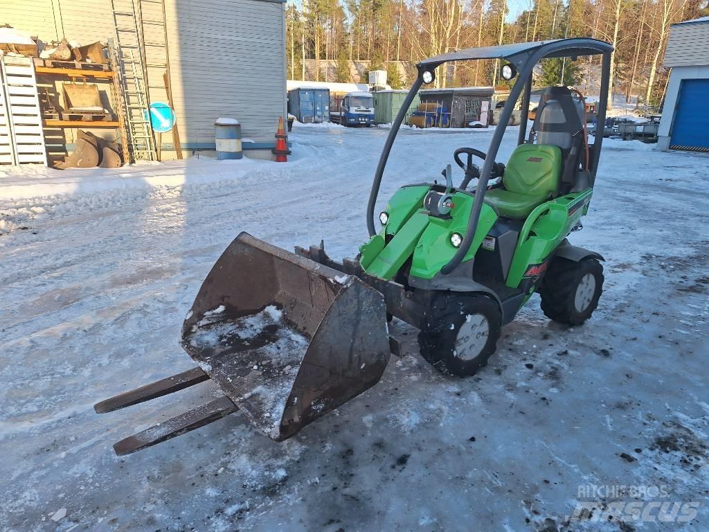 Avant 225 Multi purpose loaders