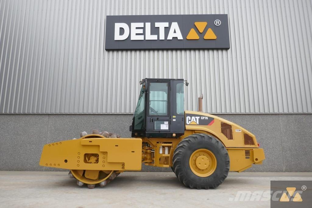 CAT CP76 Single drum rollers