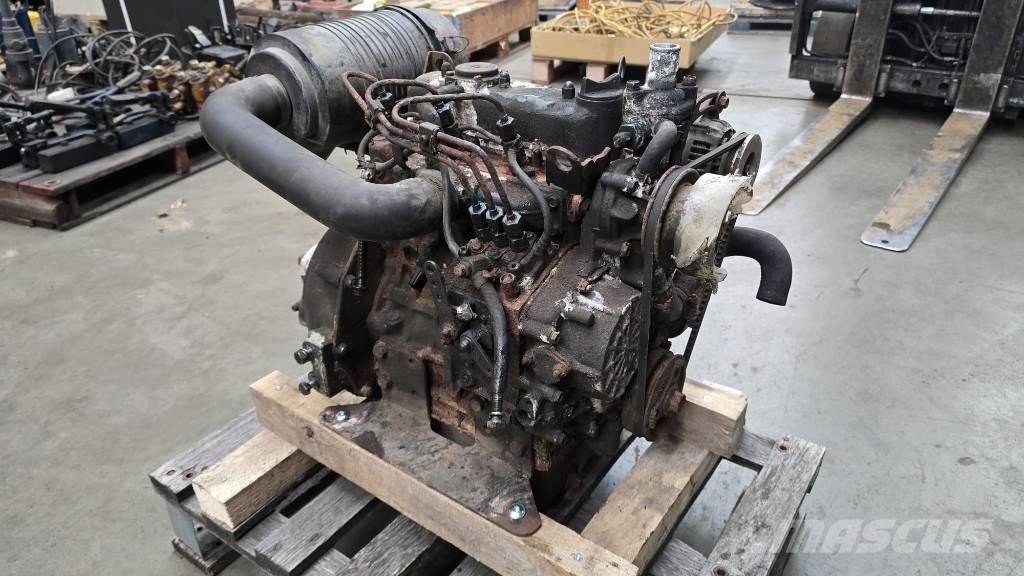 Kubota D1105 Engines