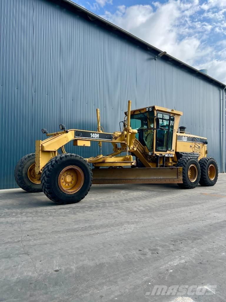 CAT 140H Graders