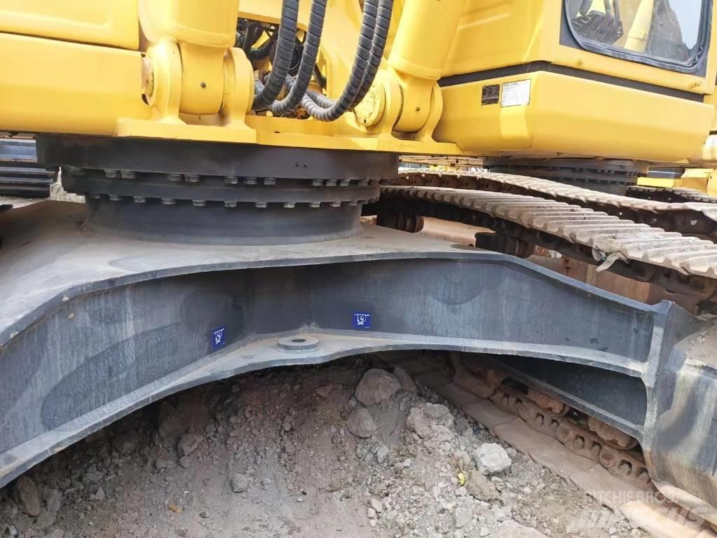 Komatsu PC 400-8 Crawler excavators