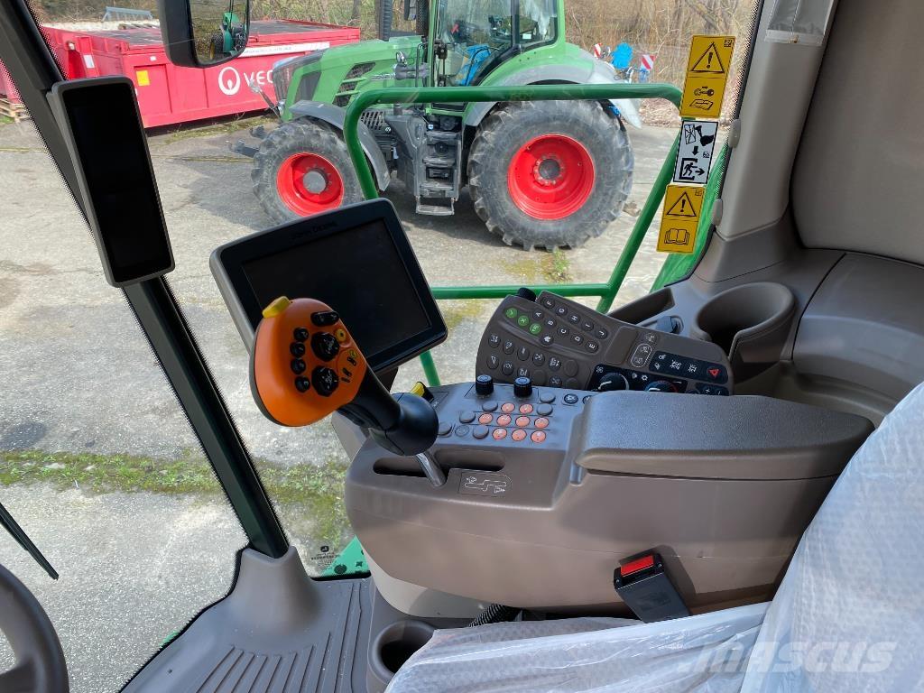 John Deere T560 HM Combine harvesters