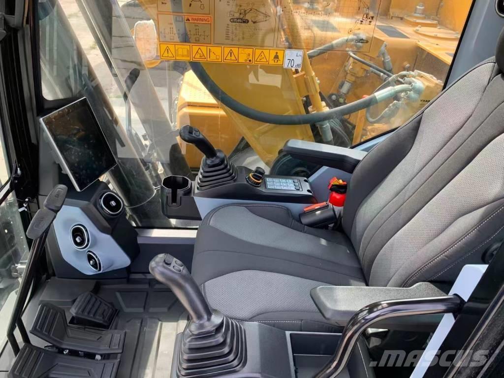 Sany SY 215 C LC Crawler excavators