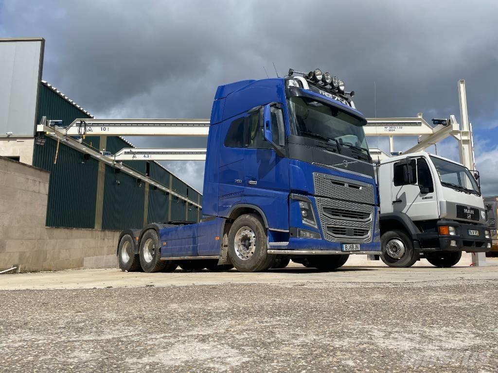 Volvo FH16 750 Tractor Units