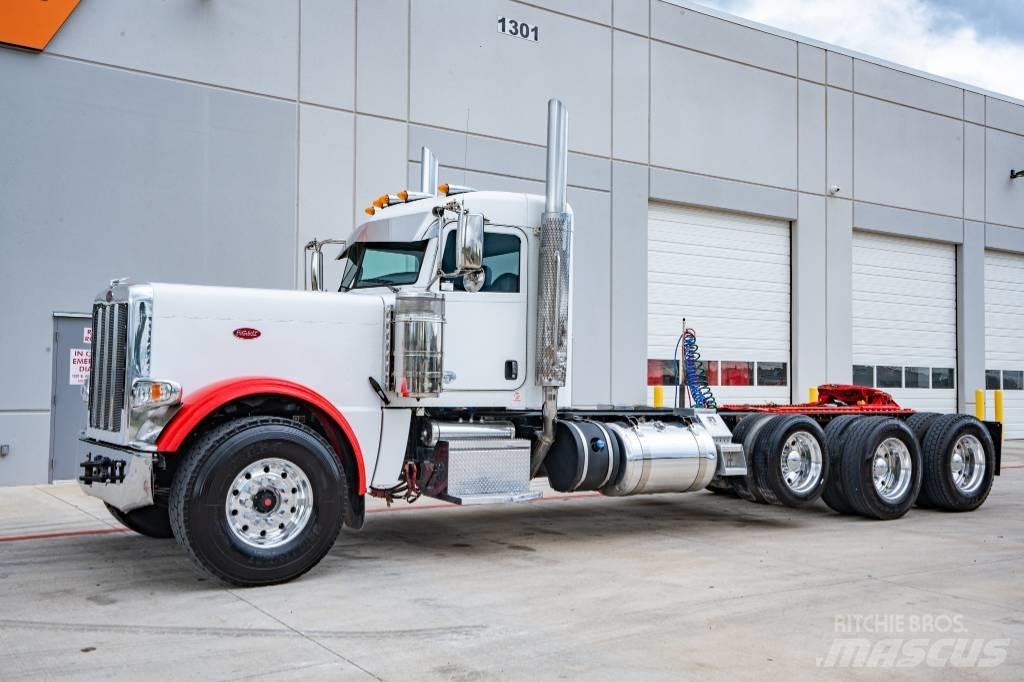 Peterbilt 389 Tractor Units