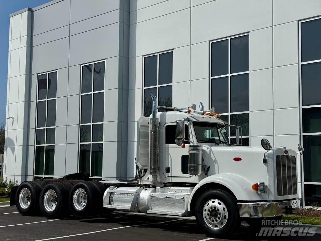 Peterbilt 367 Tractor Units
